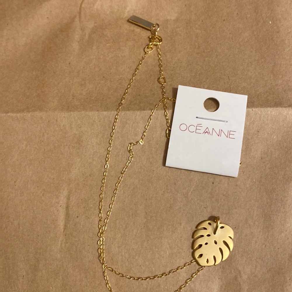 Oceanne Necklace - gold plated - leaf
